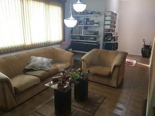 Depósito-Galpão-Armazém à venda com 3 quartos, 180m² - Foto 2