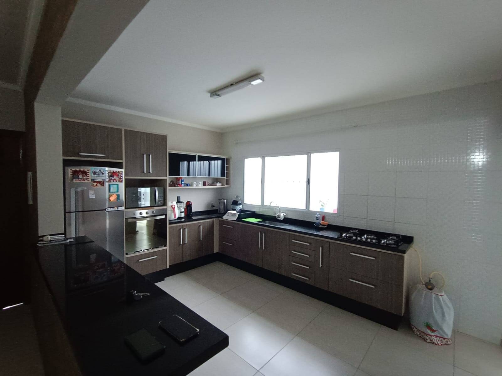 Casa, 3 quartos, 220 m² - Foto 2