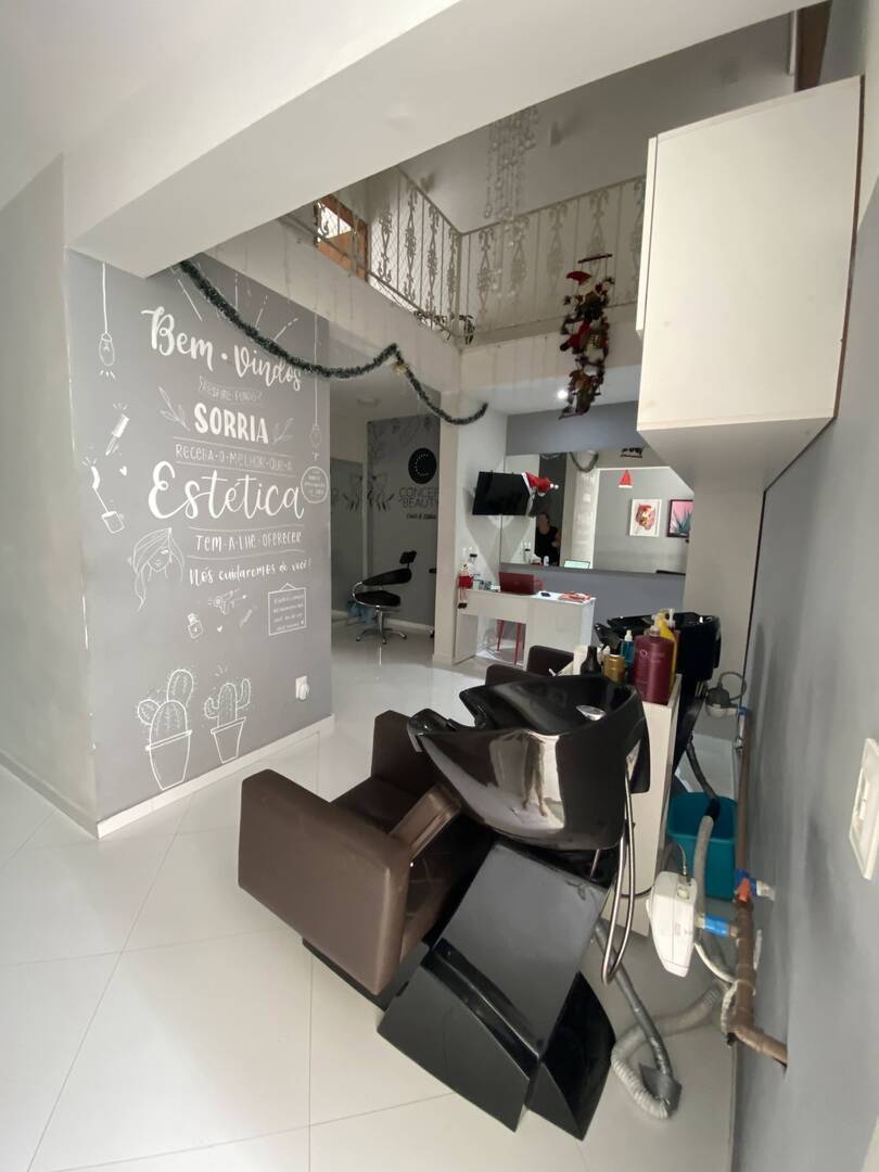 Depósito-Galpão-Armazém à venda com 5 quartos, 237m² - Foto 4