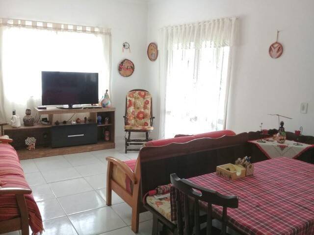 Chácara à venda com 3 quartos, 120m² - Foto 1