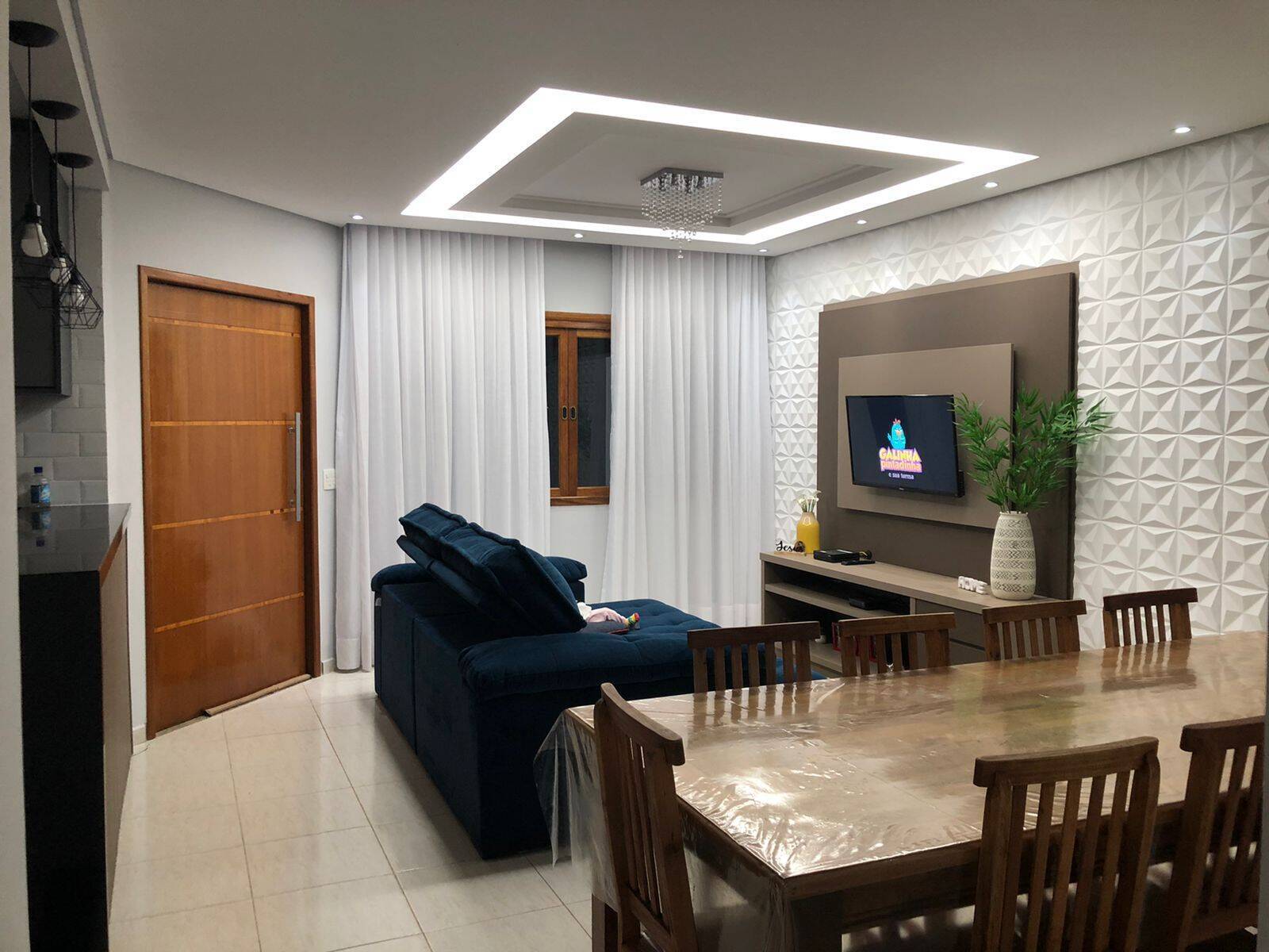 Casa, 3 quartos, 143 m² - Foto 1