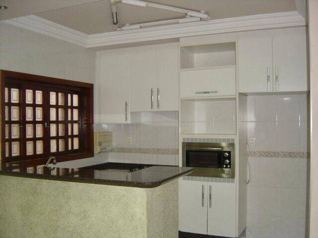 Depósito-Galpão-Armazém à venda com 3 quartos, 200m² - Foto 4