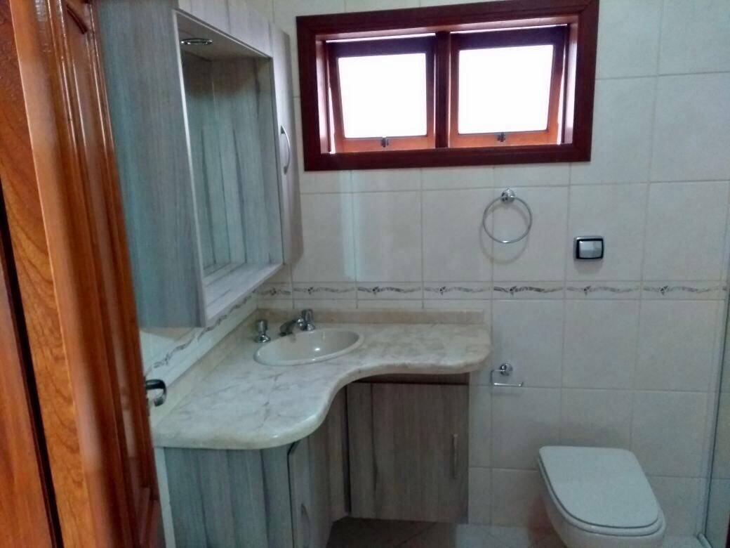 Depósito-Galpão-Armazém à venda com 3 quartos, 200m² - Foto 18