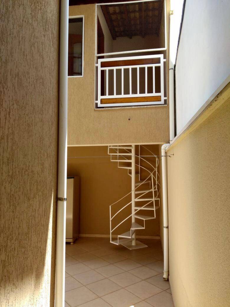 Depósito-Galpão-Armazém à venda com 3 quartos, 200m² - Foto 19