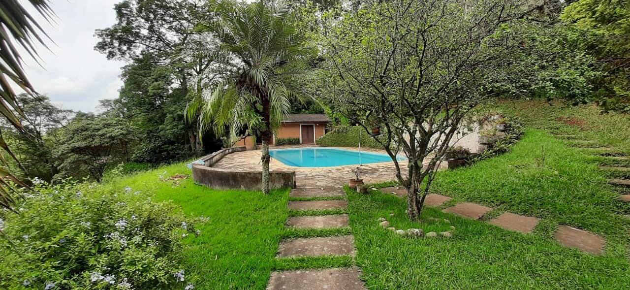 Chácara à venda com 4 quartos, 461m² - Foto 1