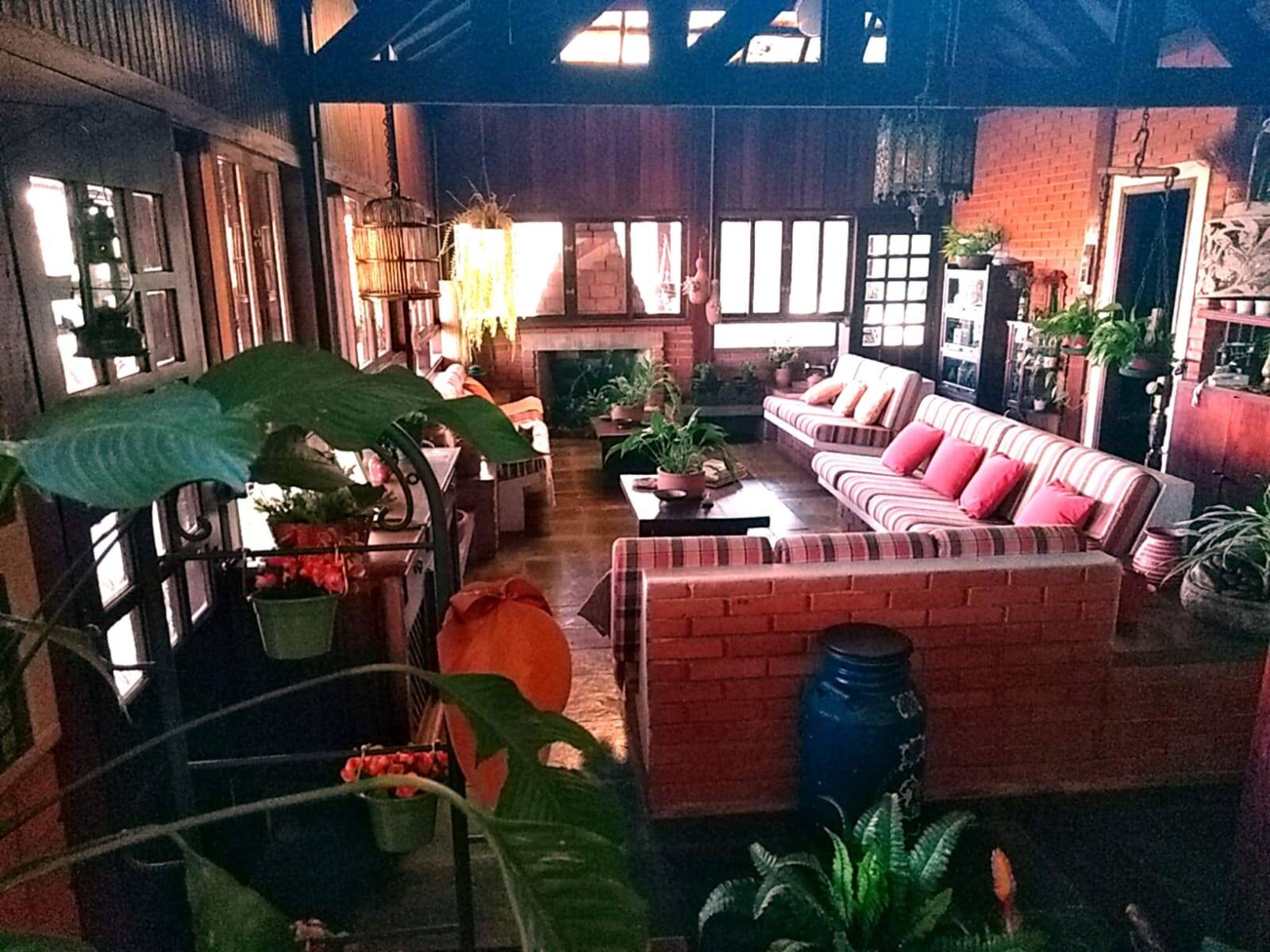 Chácara à venda com 4 quartos, 461m² - Foto 3