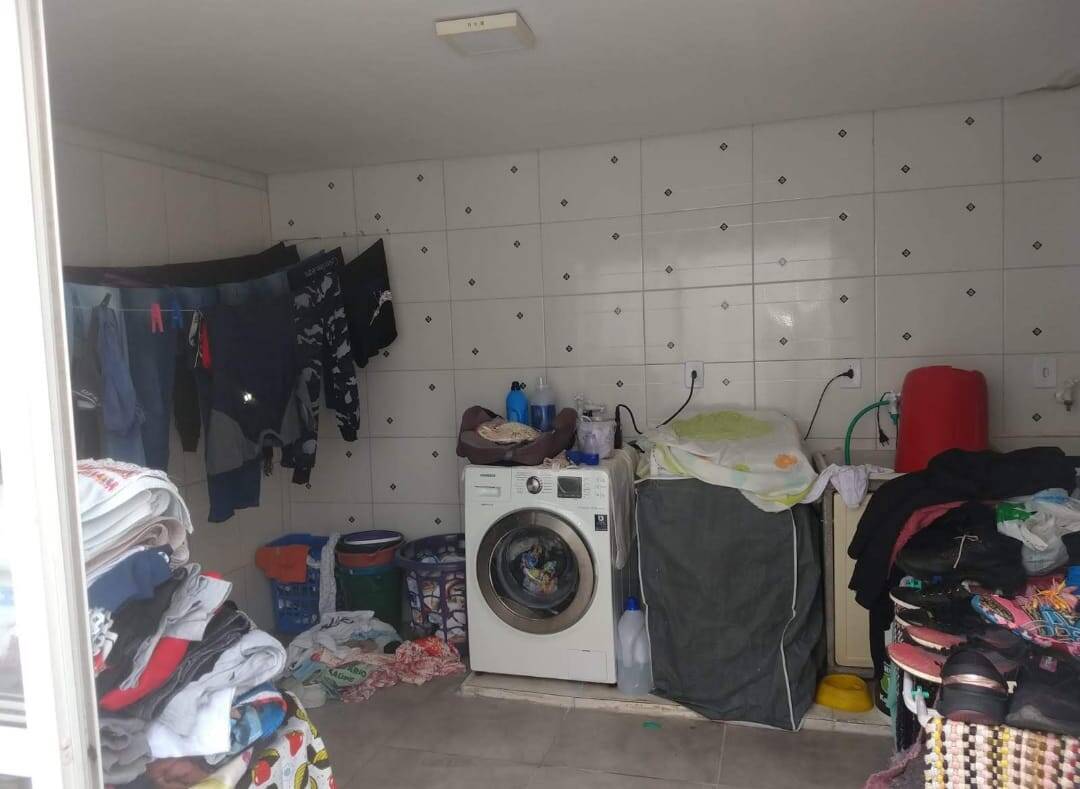 Depósito-Galpão-Armazém à venda com 4 quartos, 166m² - Foto 18