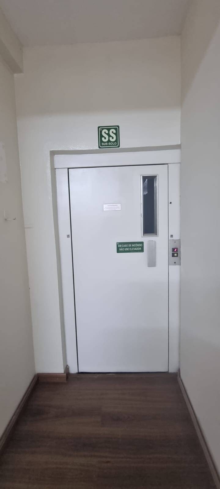 Prédio Inteiro para alugar, 950m² - Foto 24