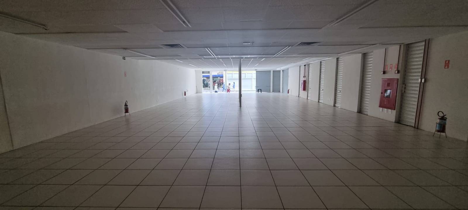 Prédio Inteiro para alugar, 950m² - Foto 3