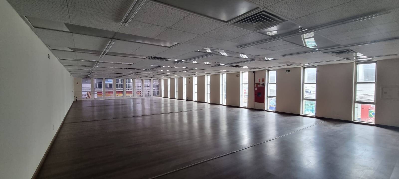 Prédio Inteiro para alugar, 950m² - Foto 9