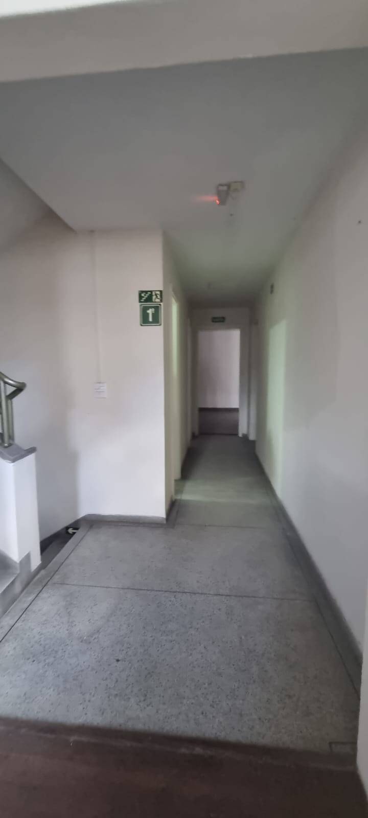 Prédio Inteiro para alugar, 950m² - Foto 13