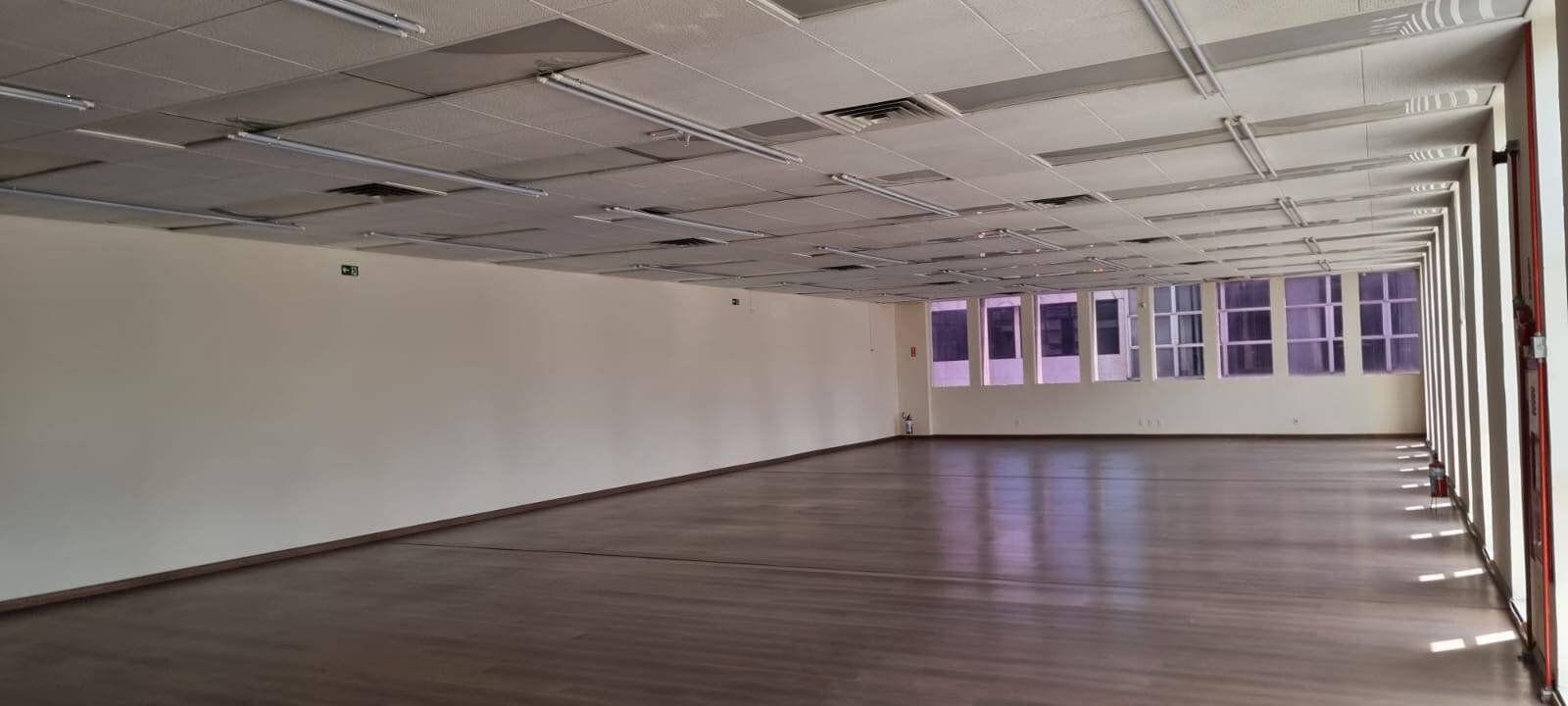 Prédio Inteiro para alugar, 950m² - Foto 22