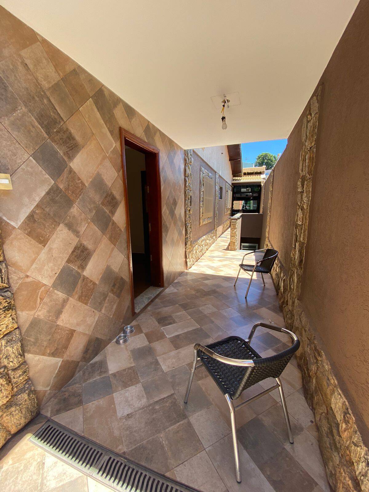 Depósito-Galpão-Armazém à venda com 4 quartos, 330m² - Foto 20