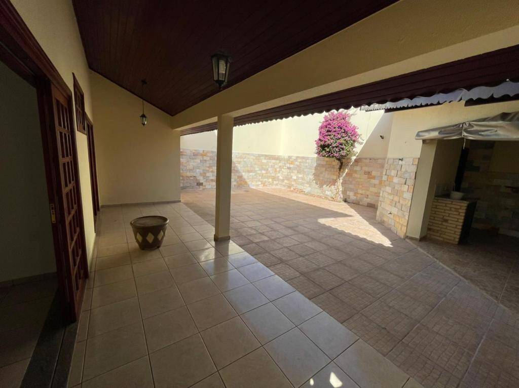 Casa, 3 quartos, 245 m² - Foto 8