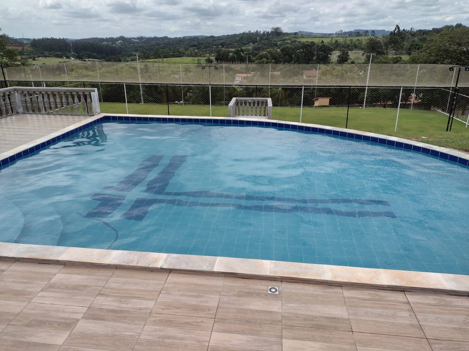 Chácara à venda com 2 quartos, 600m² - Foto 11