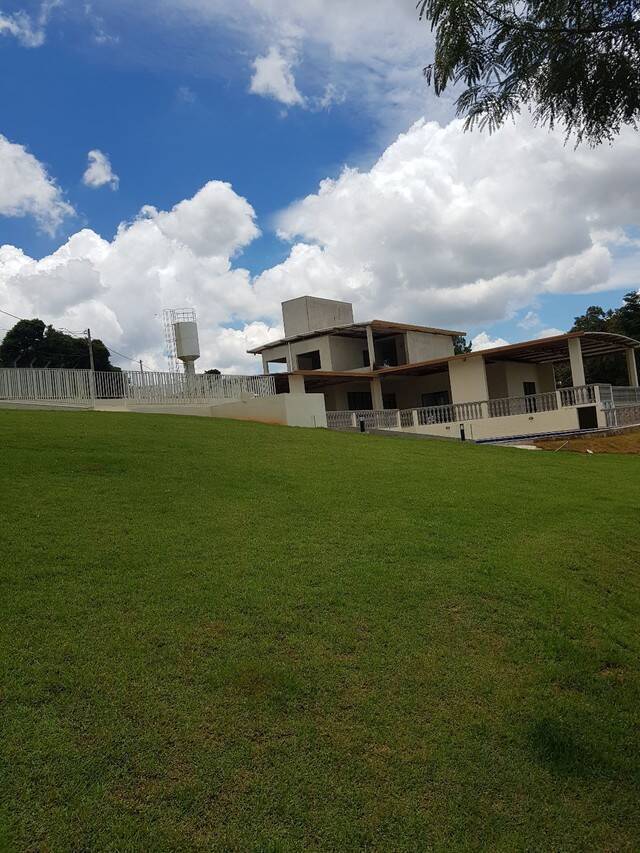 Chácara à venda com 2 quartos, 600m² - Foto 13