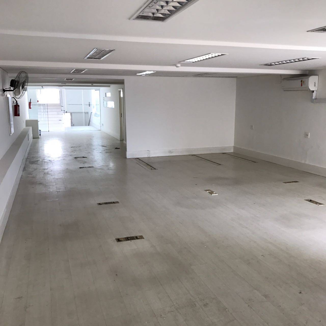 Loja-Salão para alugar, 1407m² - Foto 10