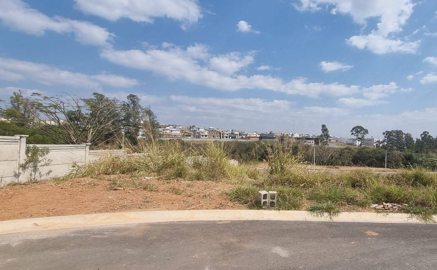 Terreno, 424 m² - Foto 1