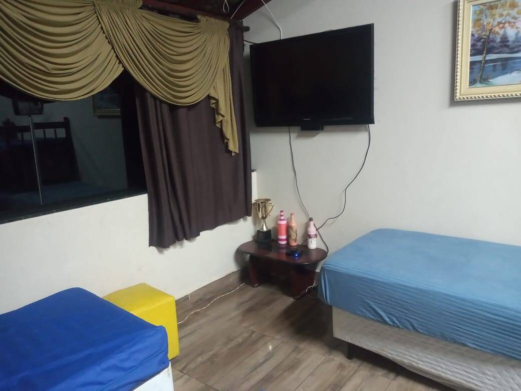 Chácara à venda com 2 quartos, 158m² - Foto 7