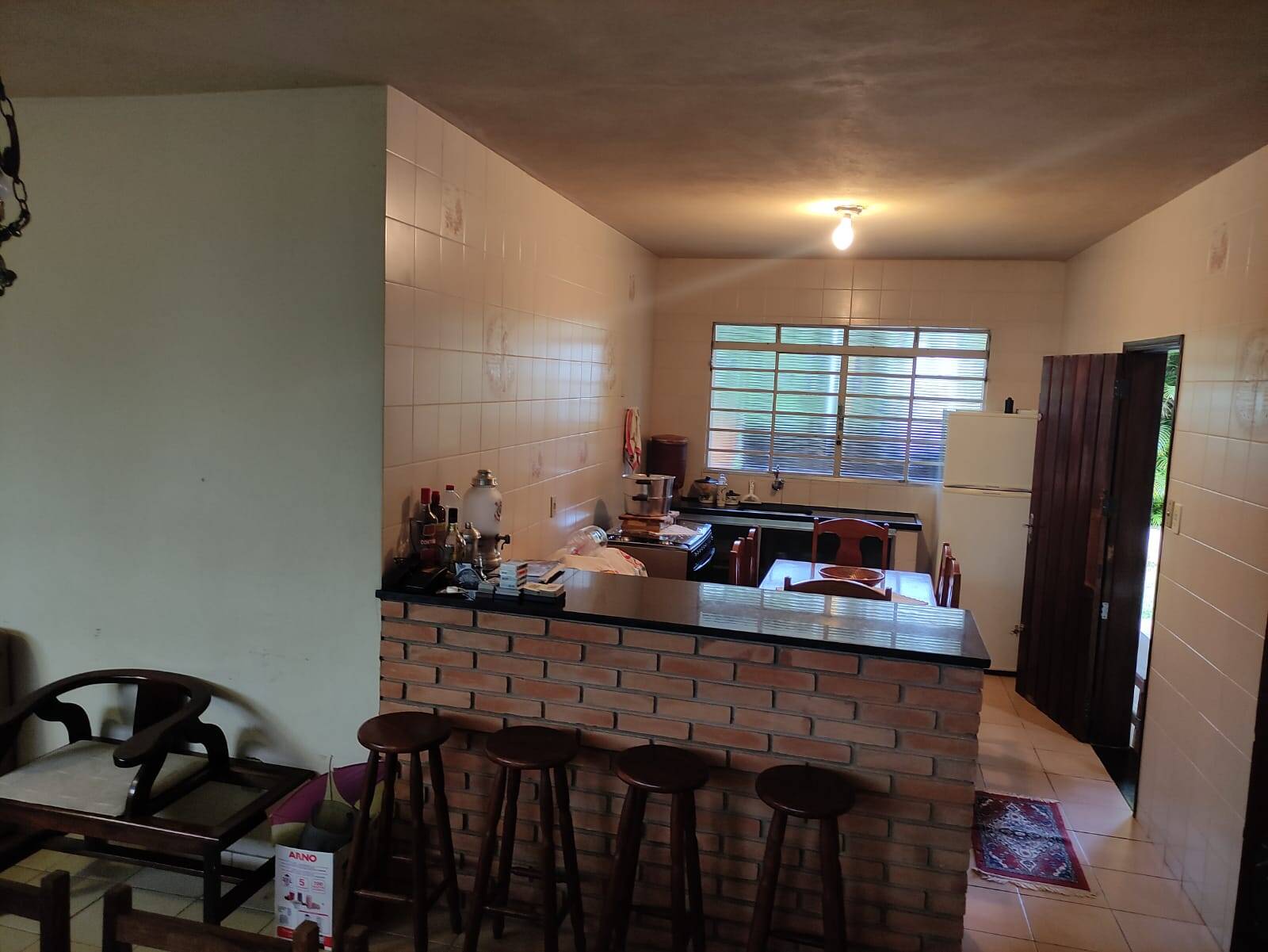 Chácara à venda com 4 quartos, 313m² - Foto 2
