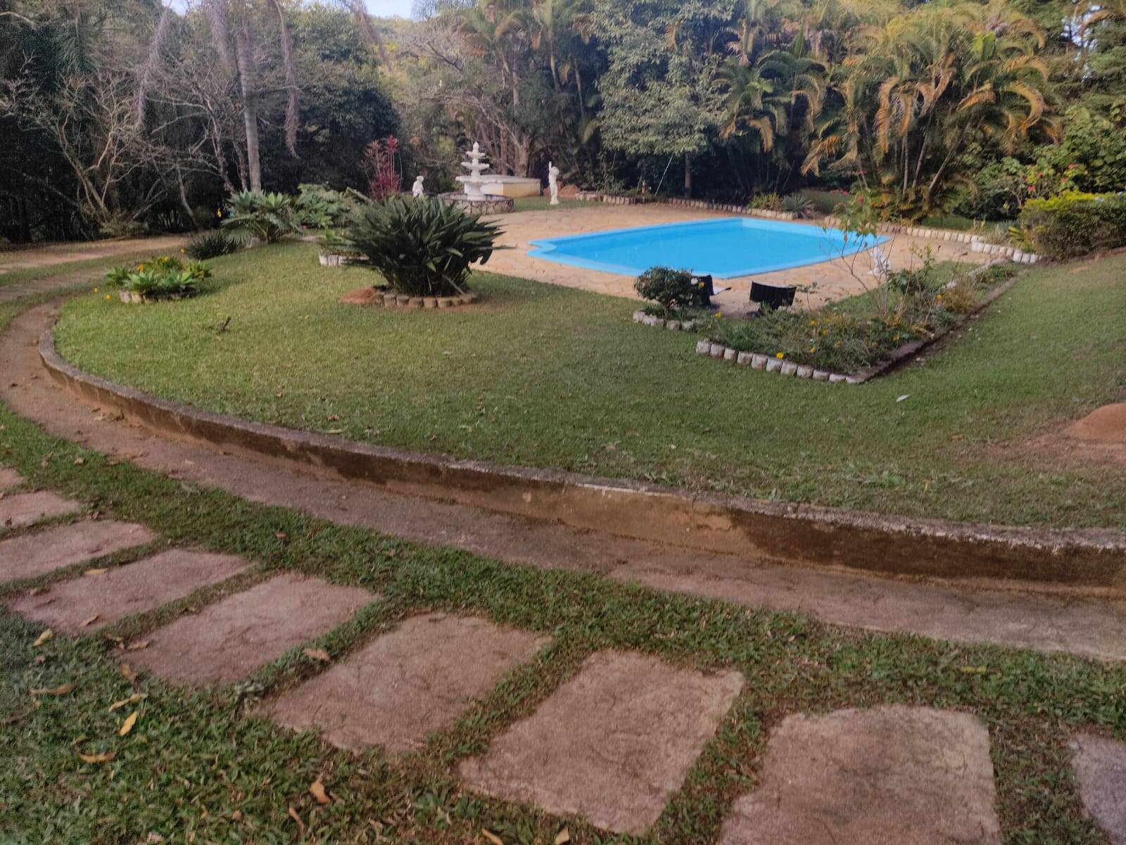 Chácara à venda com 4 quartos, 313m² - Foto 17