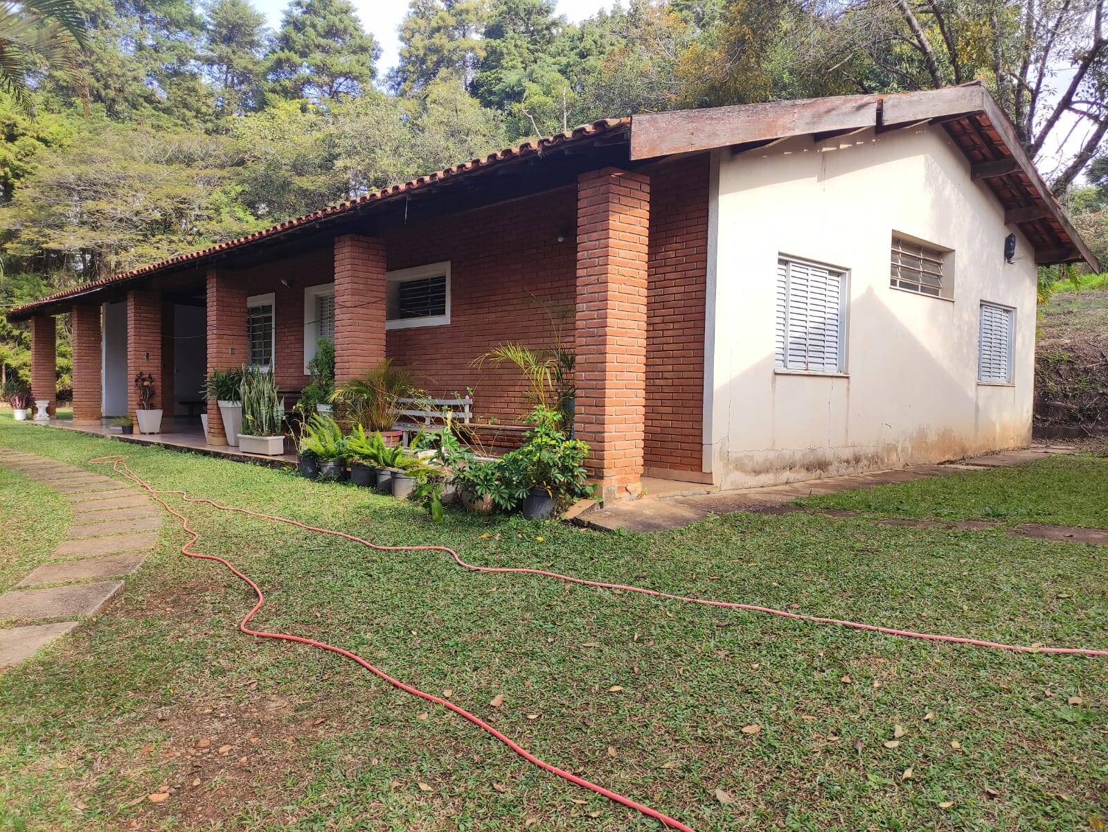 Chácara à venda com 4 quartos, 313m² - Foto 27