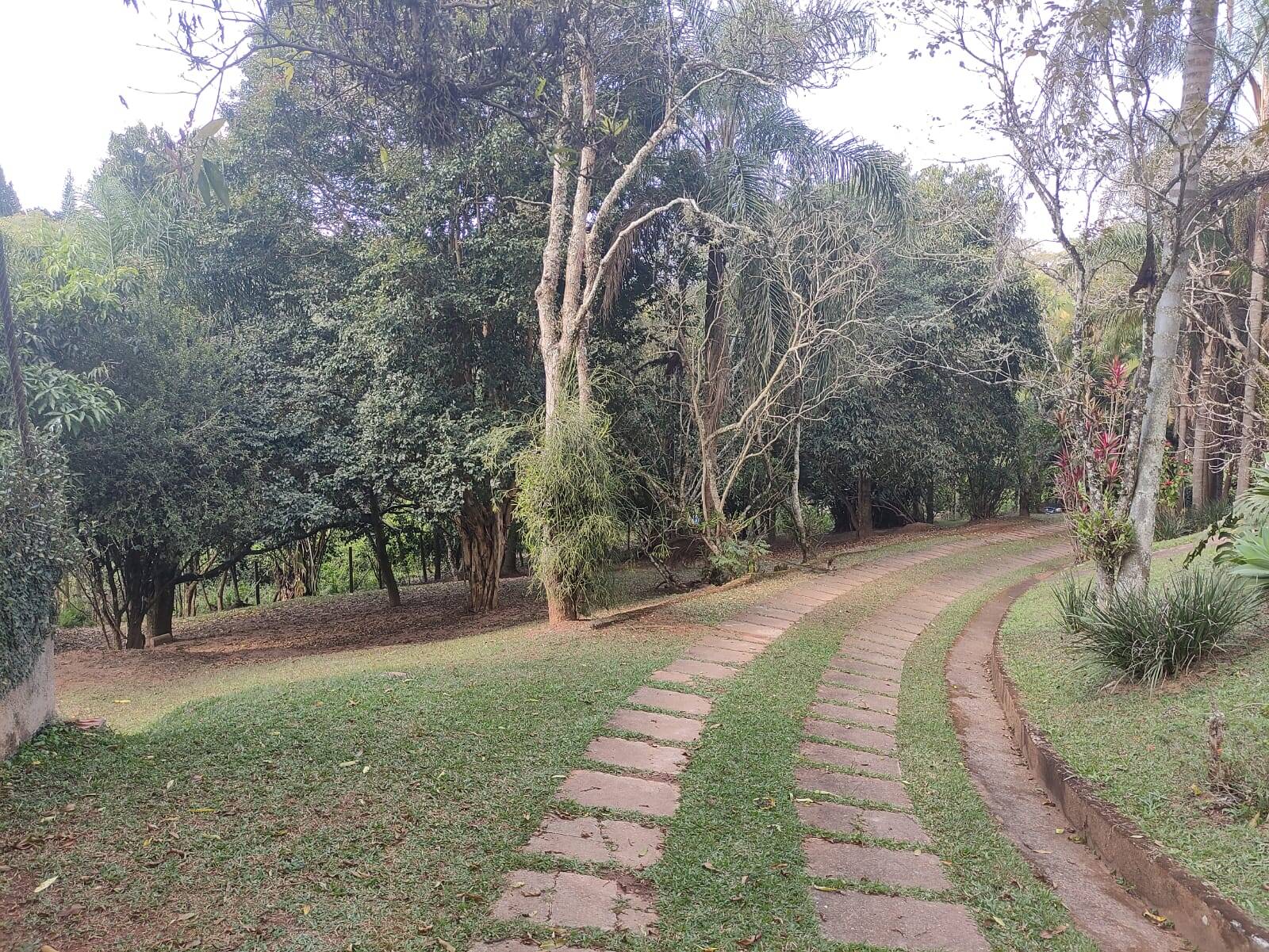 Chácara à venda com 4 quartos, 313m² - Foto 34