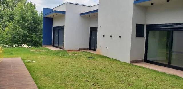 Casa de Condomínio à venda com 4 quartos, 265m² - Foto 25