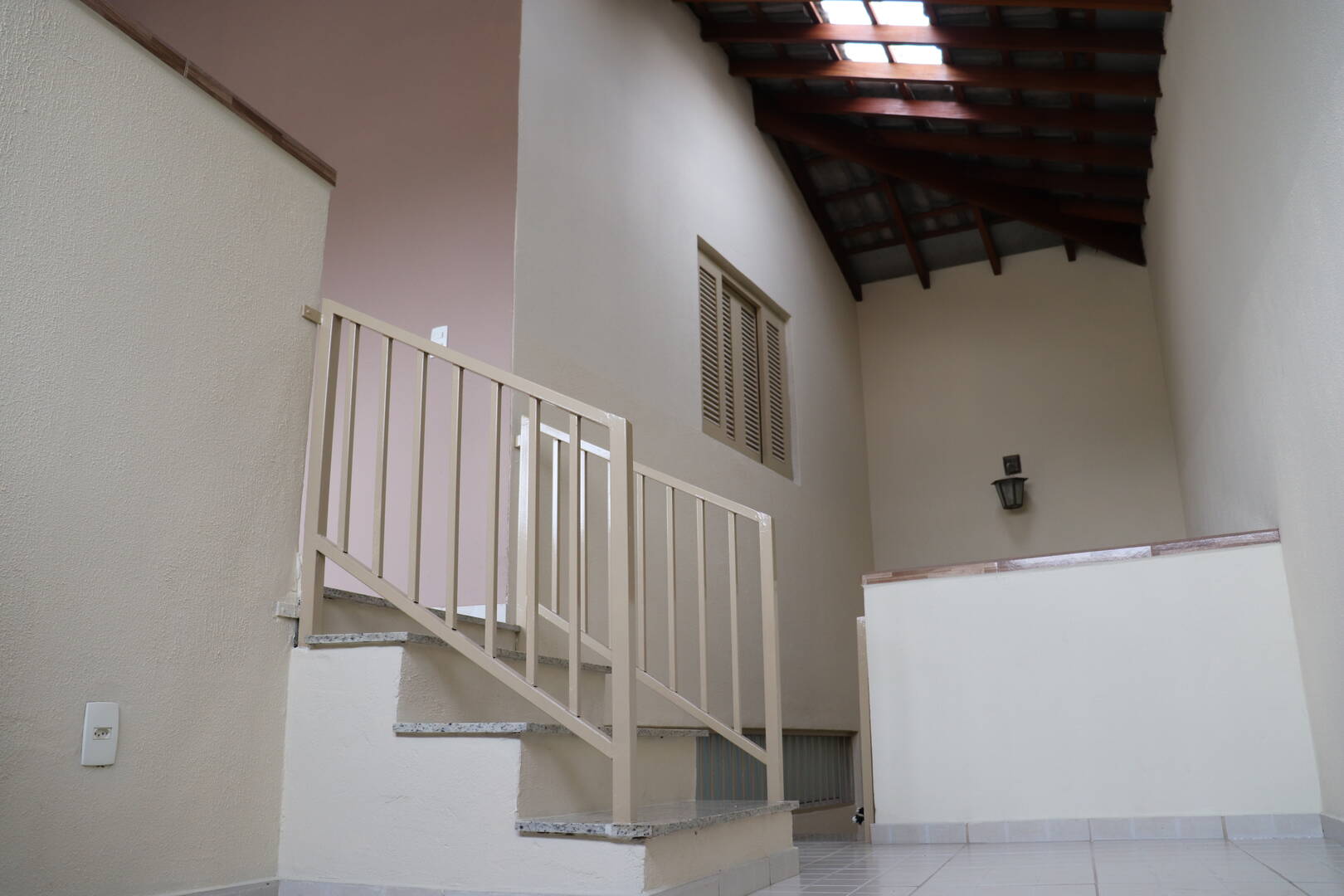Depósito-Galpão-Armazém à venda com 4 quartos, 280m² - Foto 17