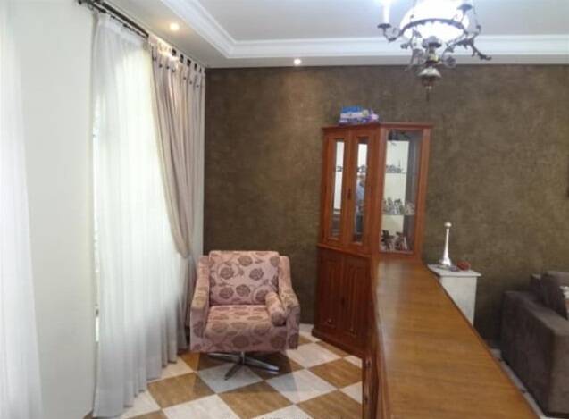 Casa à venda com 3 quartos, 223m² - Foto 6