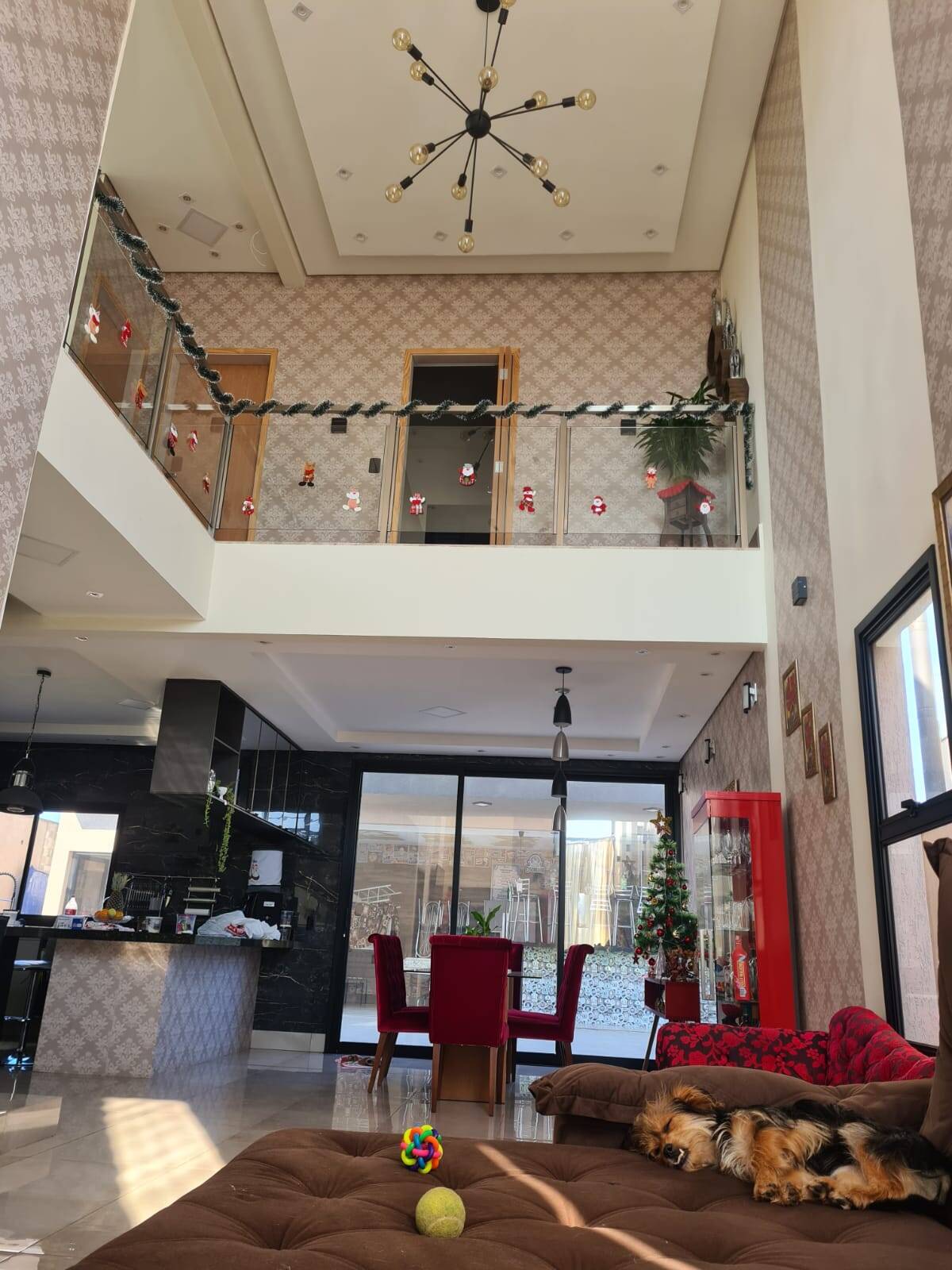 Casa de Condomínio à venda e aluguel com 3 quartos, 250m² - Foto 5