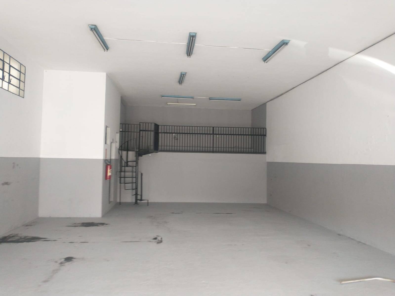 Loja-Salão à venda e aluguel, 120m² - Foto 1