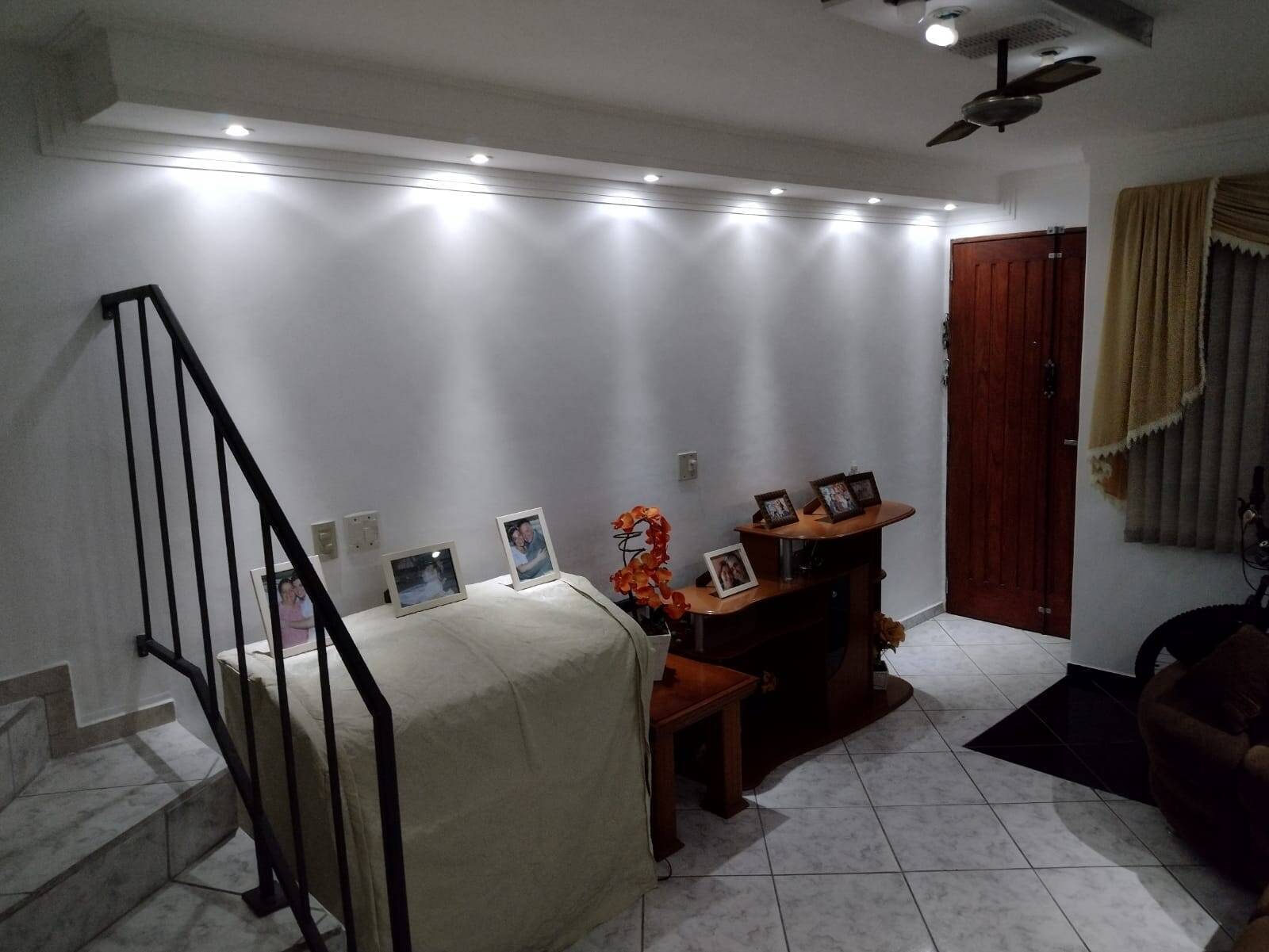 Depósito-Galpão-Armazém à venda com 2 quartos, 96m² - Foto 1