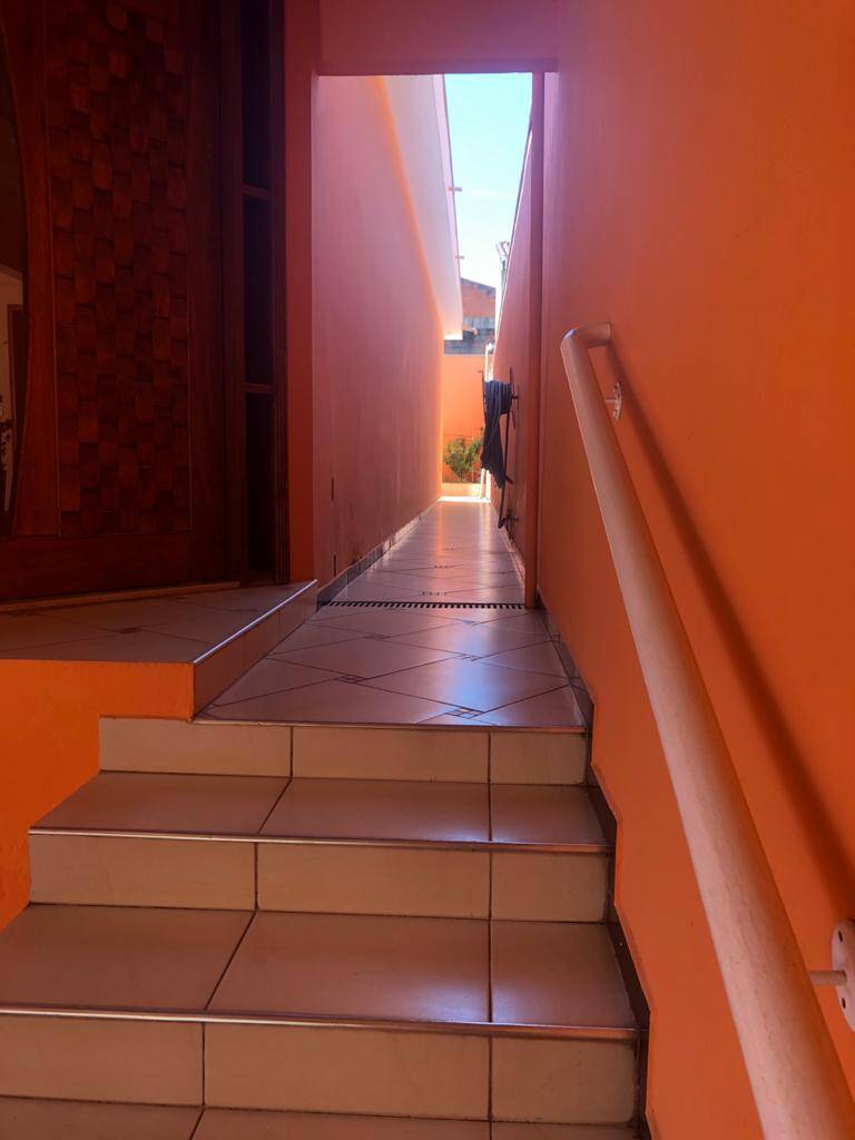 Casa, 3 quartos, 250 m² - Foto 14