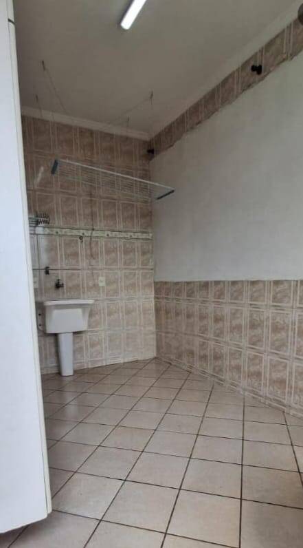 Depósito-Galpão, 218 m² - Foto 26