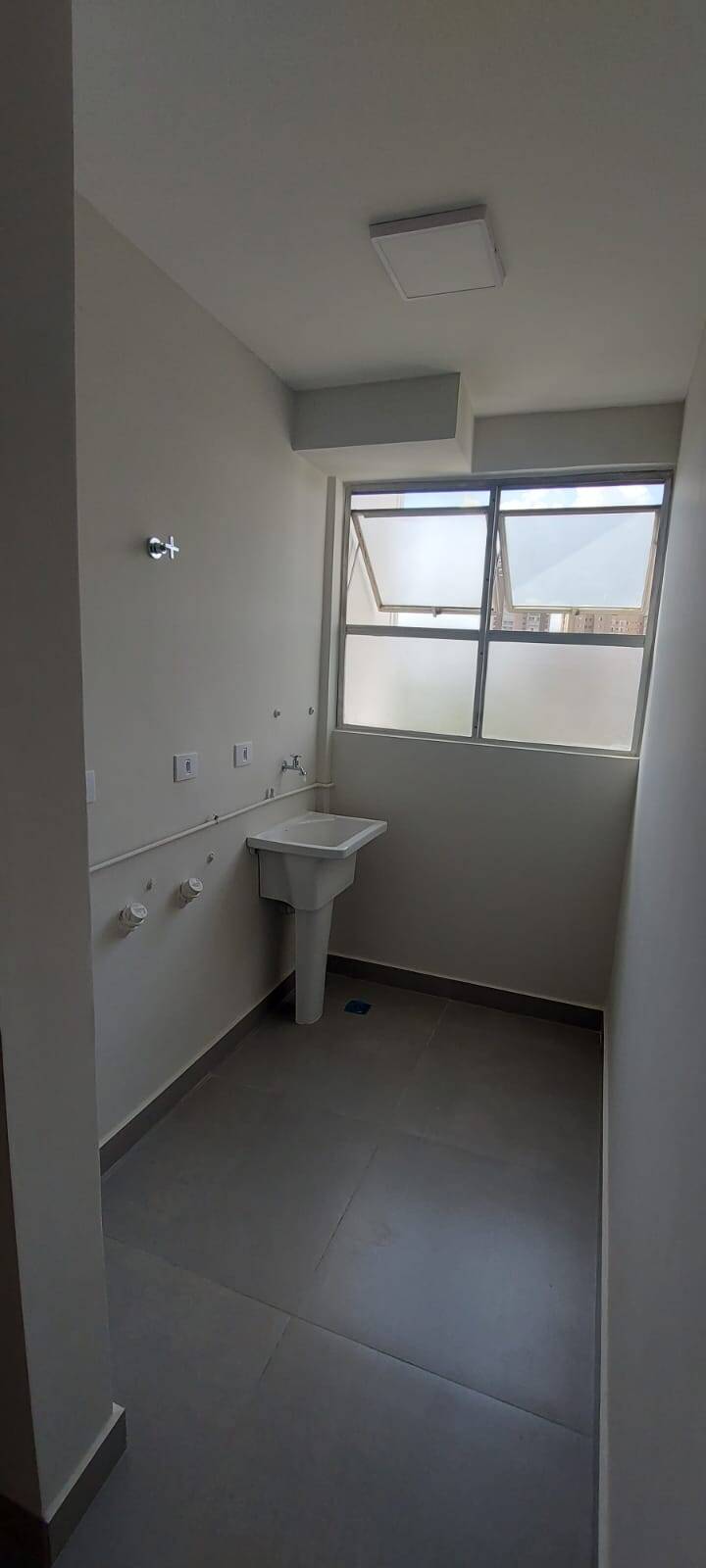 Apartamento à venda com 2 quartos, 57m² - Foto 12