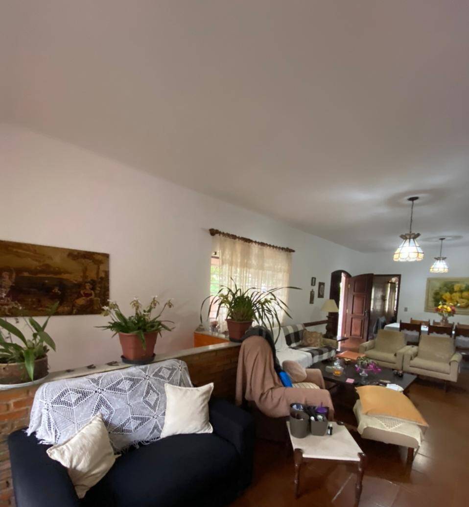 Chácara à venda com 4 quartos, 412m² - Foto 2