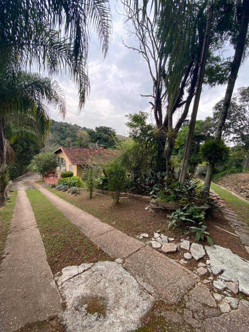 Chácara à venda com 4 quartos, 412m² - Foto 30