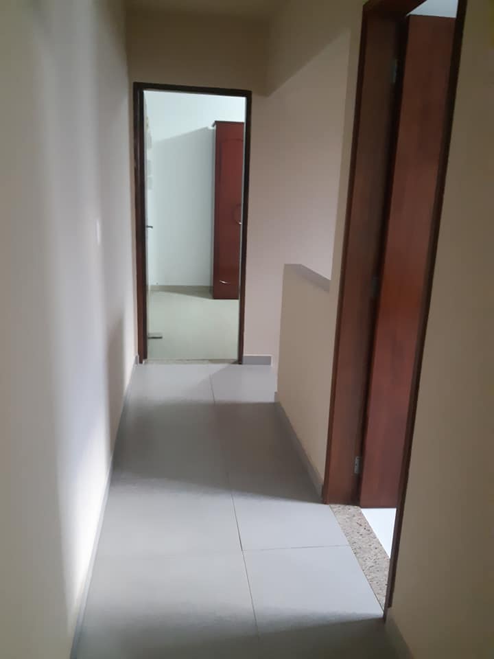 Depósito-Galpão-Armazém à venda com 3 quartos, 206m² - Foto 9