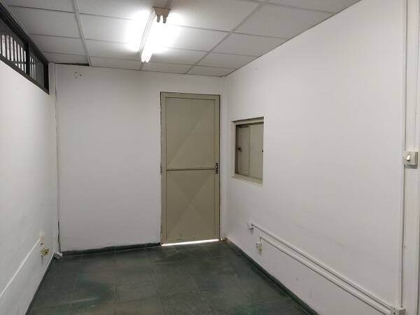 Depósito-Galpão-Armazém à venda e aluguel, 712m² - Foto 20