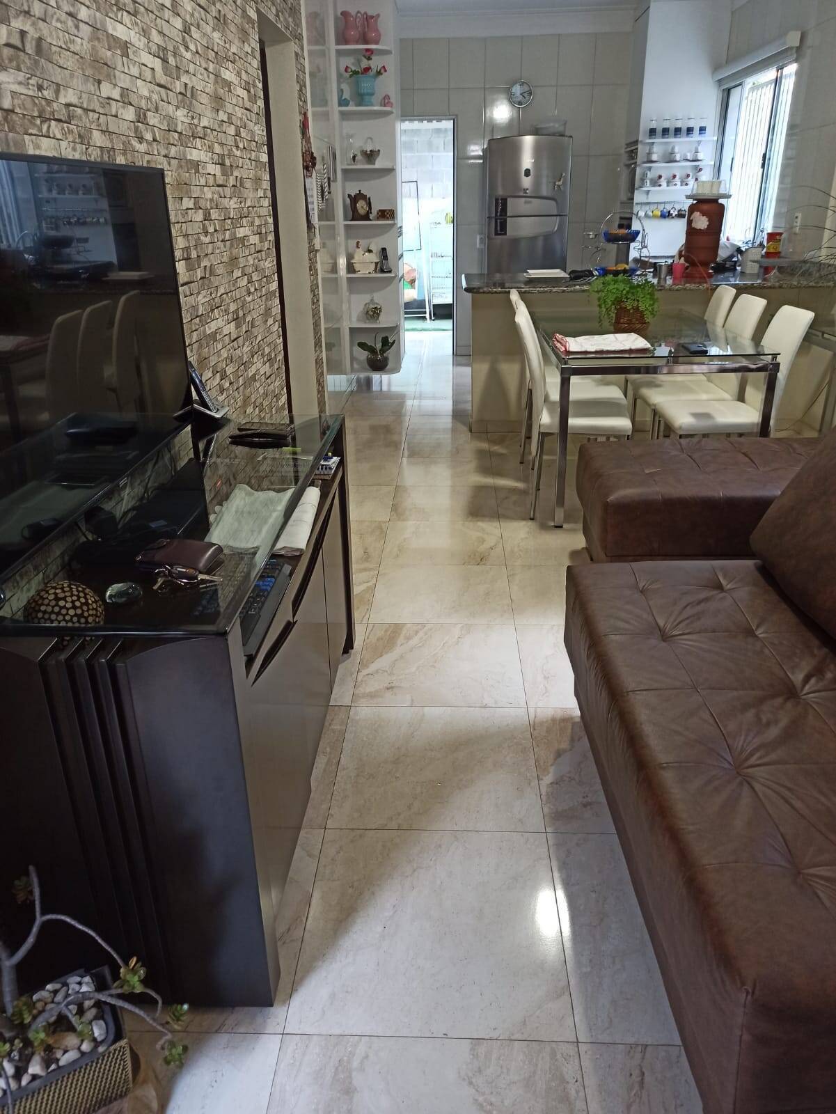Depósito-Galpão-Armazém à venda com 4 quartos, 84m² - Foto 1