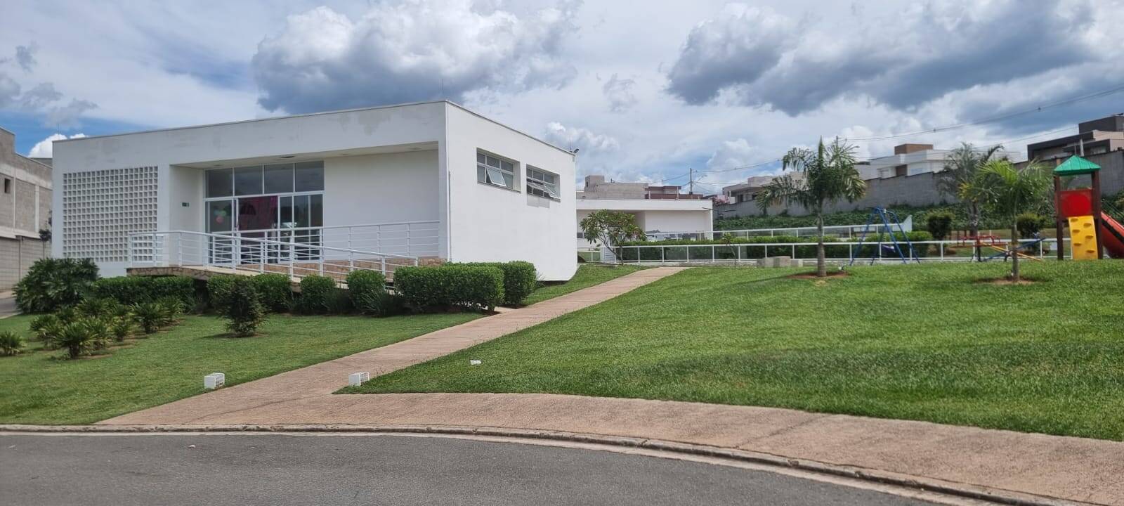 Casa de Condomínio à venda com 4 quartos, 259m² - Foto 79