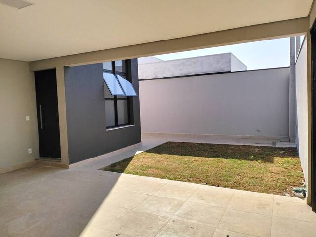 #2045 - Casa para Venda em Jundiaí - SP - 1
