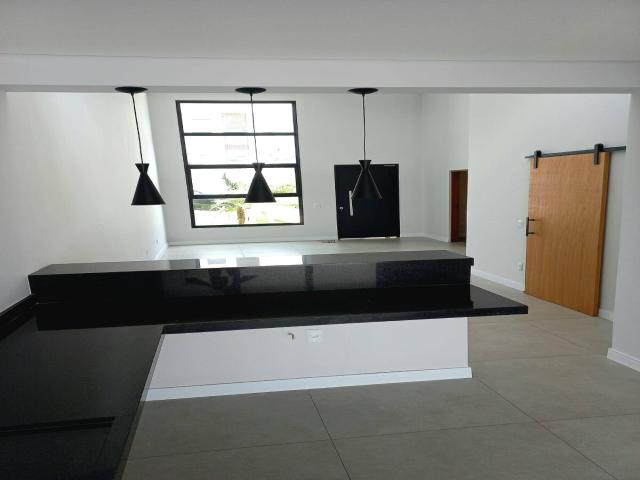Casa em condomínio para Venda em Itupeva - 2